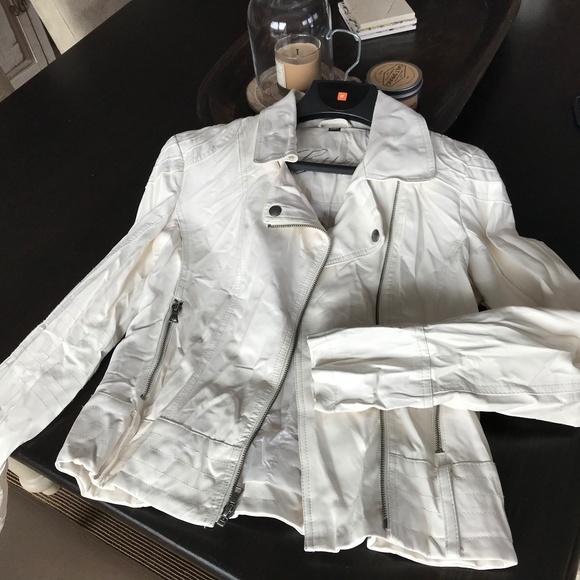 Jacket - Picture 1 of 2